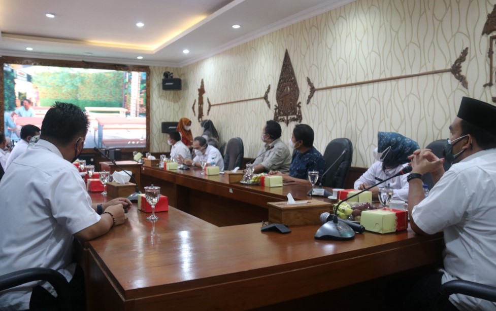 pelayanan Mal Pelayanan Publik