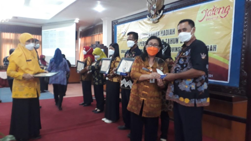Dinas Perpustakaan dan Kearsipan (DPK) Kabupaten Blora memperoleh Predikat Juara untuk dua kategori Lomba Perpustakaan tingkat Provinsi Jawa Tengah, Rabu (29/9/2021).