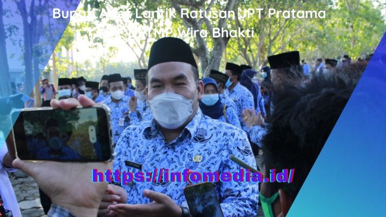 Bupati Arief Lantik Ratusan JPT Pratama Di Taman Makam Pahlawan (TMP) Wira Bhakti Blora, Rabu (29/9/).