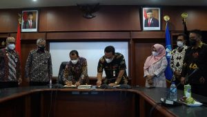 Bupati MoU dengan Universitas Pembangunan Nasional (UPN) "Veteran" Yogyakarta (4/9/2021).