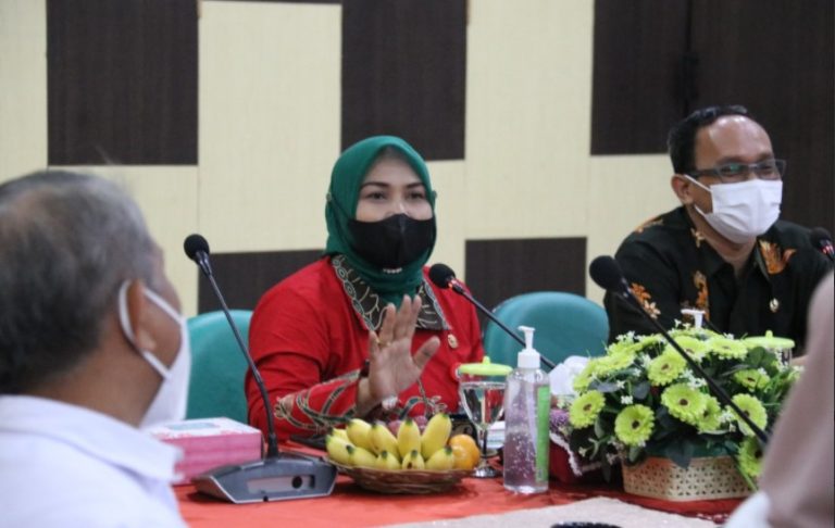 Wakil Bupati Tri Yuli Setyowati