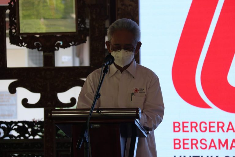 Ketua PMI Kabupaten Blora Ir. Sutikno Slamet gelar acara secara sederhana Pencanangan Bulan Dana PMI dan Peringatan HUT PMI Ke 76 tahun 2021 di Pendopo Rumah Dinas Bupati Blora, pada Kamis (16/9/2021).