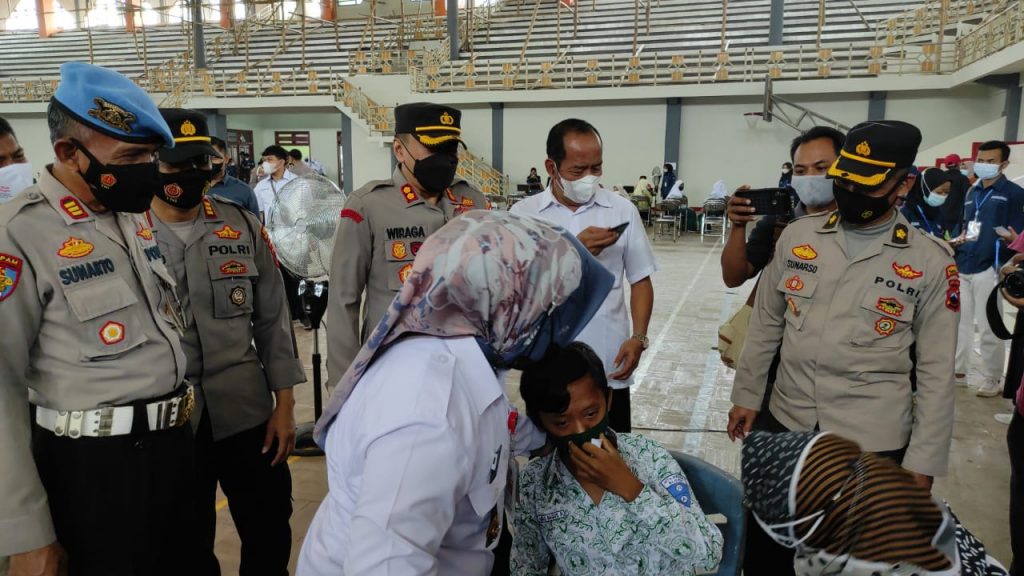 Forkopimda Blora saat menggelar Vaskinasi Merdeka di Gor Mustika Kabupaten Blora, Rabu, (22/9/).