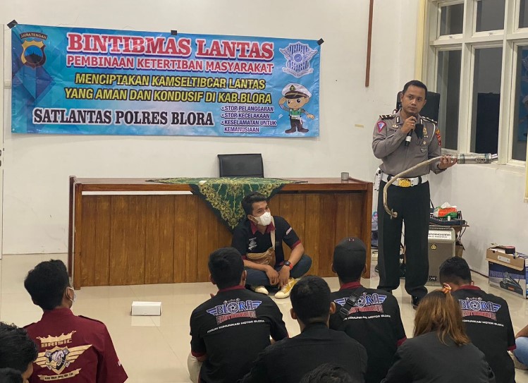 Kapolres Blora AKBP Aan Hardiansyah,SH,MH melalui Kasat Lantas AKP Edi Sukamto,SH,MH membeberkan bahwa untuk mewujudkan Blora Bebas Knalpot Brong Satlantas Polres Blora terus bersinergi dengan berbagai pihak.