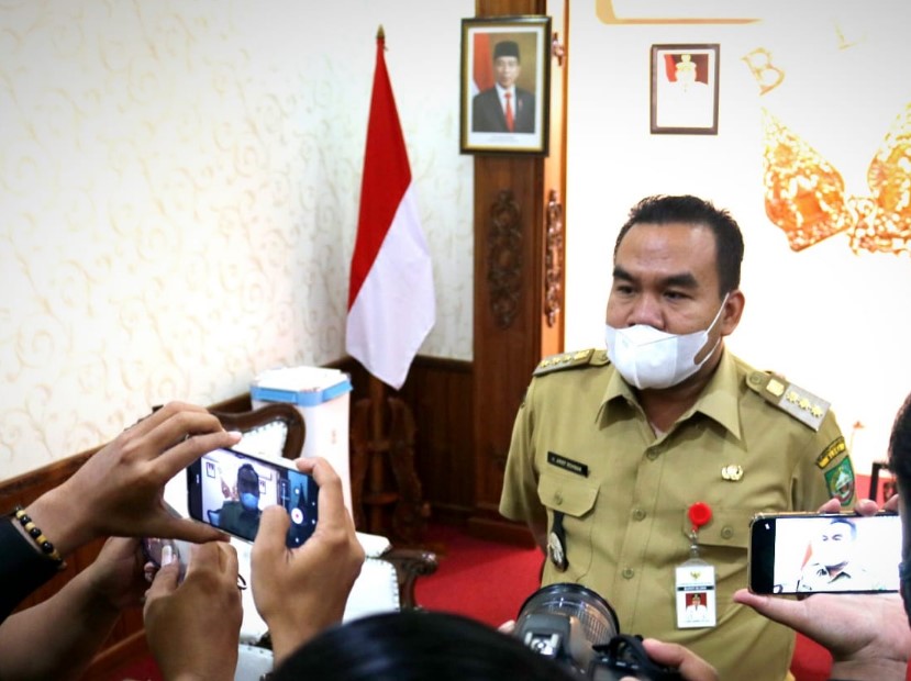 Buka Kanal Pengaduan Tentang Perades, Bupati Arief Siap Terjunkan Tim Investigasi