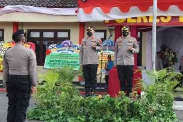 Berjalan khidmat dan sederhana, apel pisah sambut Kapolres Blora di Mapolres Blora, pada Selasa (11/1/2021).