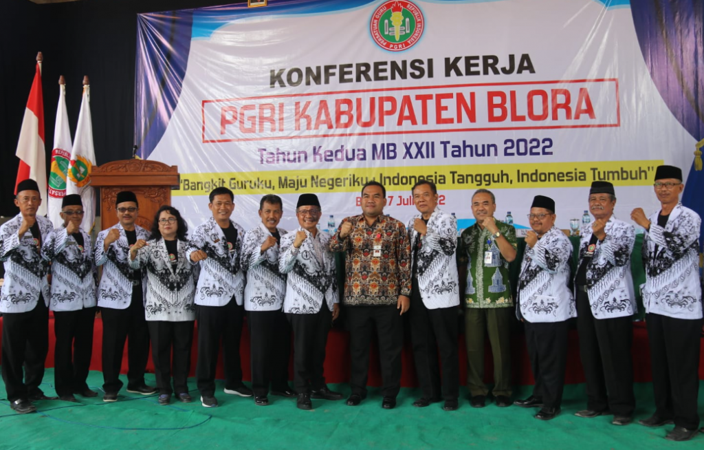 Konferensi Kerja Tahun Kedua Masa Bakti XXII Persatuan Guru Republik Indonesia (PGRI) Kabupaten Blora, Kamis (7/7/2022).