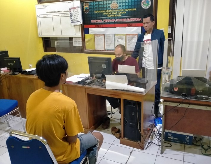 EDARKAN OBAT TERLARANG Jenis Y