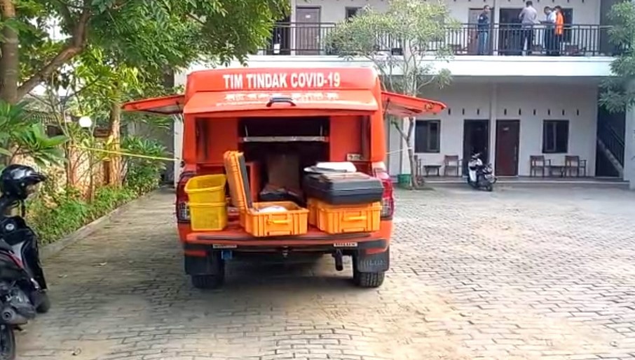 TEWAS DI KAMAR HOTEL