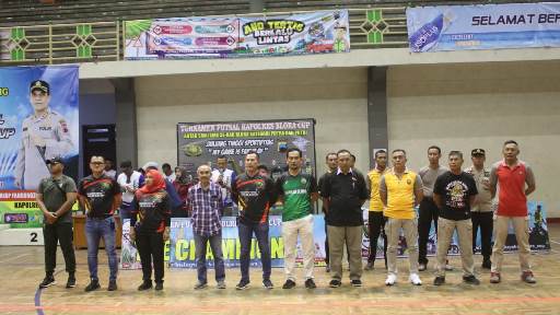 SMAN 3 Bojonegoro Juara Turnamen Futsal Kapolres Blora Cup 2023.
