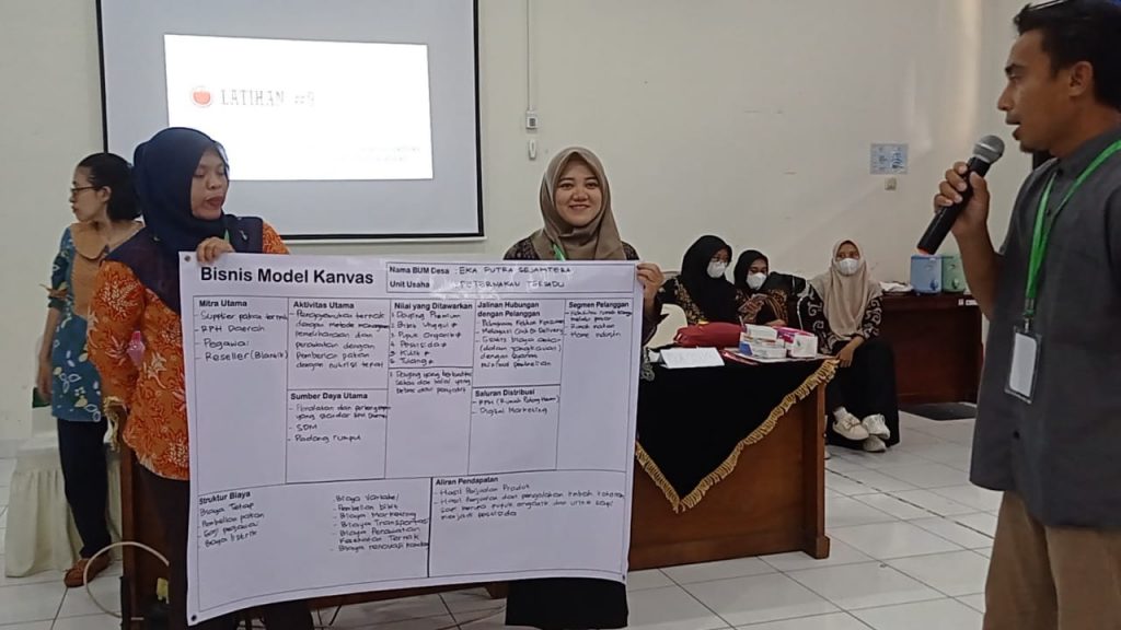 Ketua Bumdes ‘Eka Putra Sejahtera’, Muhammad Munasir