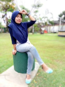 Yuniarti (34) warga dukuh Gosten, Desa Jepangrejo, Kecamatan Blora Kota, Jawa Tengah pada Sabtu (29/04/2023).