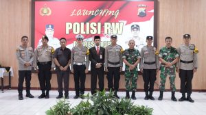 Kapolres Blora, AKBP Fahrurozi saat launching Polisi RW di Aula Arya Guna Mapolres Blora, Senin (22/5).