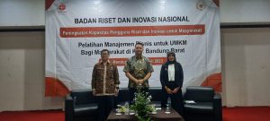 Anggota Komisi VII DPR RI Rian Firmansyah menggandeng BRIN (Badan Riset Nasional) gelar Pelatihan Manajemen Bisnis bagi UMKM di Hotel Grand Hani, Kabupaten Bandung Barat, Selasa (25/7/2023).