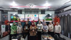 Dekan FEB Unwahas bersama jajaran saat kunker di FEB Universitas Islam Malang (Unisma), pada Senin (24/7). 