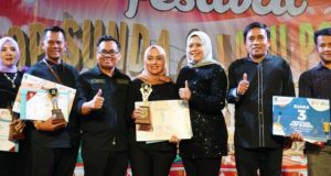 juara 1 Lomba Pop Lagu Lawas dari Dinas Komunikasi dan Informatika (Diskominfo) Kabupaten Garut