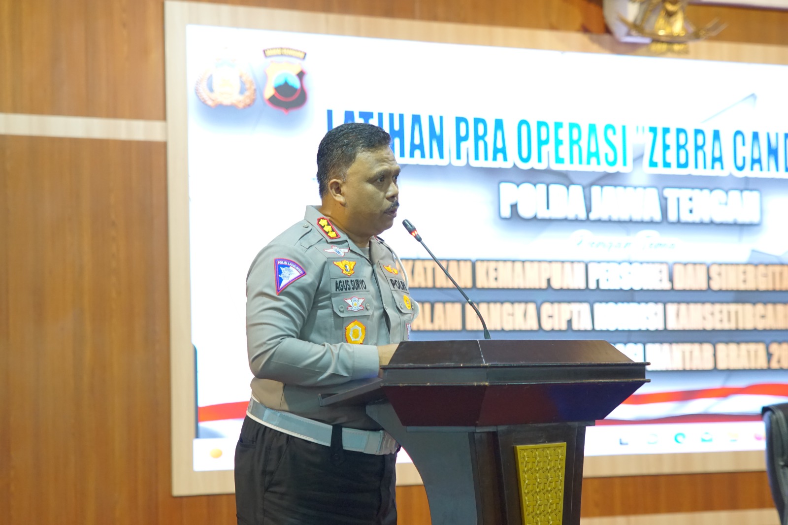 Dirlantas Polda Jateng, Kombes Pol Agus Suryo Nugroho saat memberikan sambutan pelatihan Pra Operasi Zebra Candi 2023 di di Gedung Gradhika Bhakti Praja, Kamis 31 Agustus 2023.