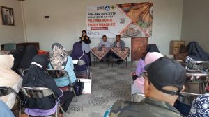 Kelompok budidaya ikan lele saat mengikuti pelatihan pengembangan usaha di Kampung Lele, Desa Tegalrejo, Kecamatan Boyolali, Jawa Tengah, Selasa (5/9/2023).