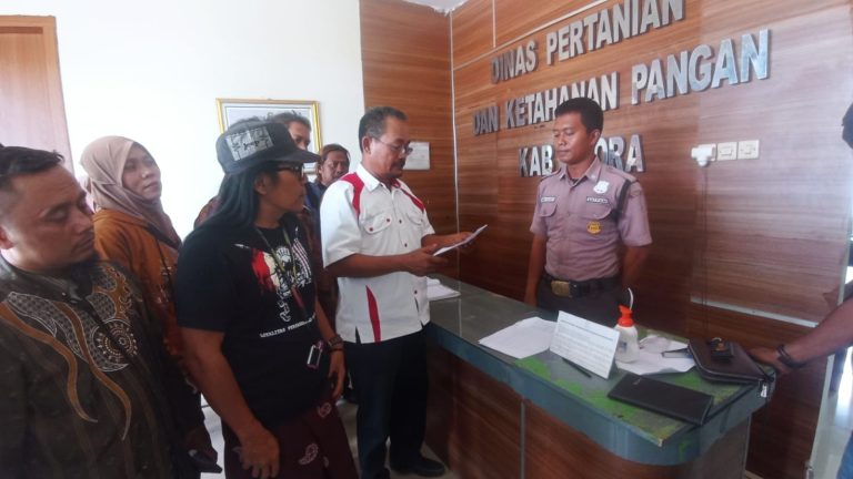 KTH dan Gapoktanhut saat silaturahmi di kantor DPPPP Kabupaten Blora, baru baru ini.