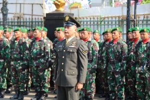 Upacara HUT Ke-78 TNI diikuti oleh anggota Kodim 0721/Blora, Subdenpom IV/3-1 Blora, Minvetcad IV-27/Blora dan Rumkitban 04.08.05 Blora.