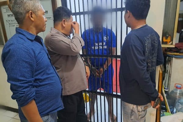 Polsek Tengaran saat menangkap salah seorang warga di Boyolali diduga terlibat pencurian kendaraan bermotor, Kamis (25/4/2024).