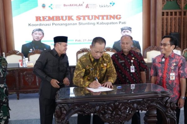 Acara Rembuk Stunting ini diharapkan dapat menghasilkan langkah-langkah konkrit dan terukur untuk menurunkan angka stunting di Kabupaten Pati