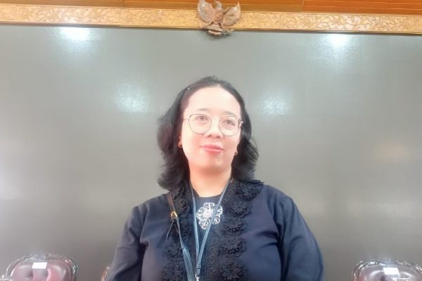 Kepala Dinas Pemberdayaan Masyarakat dan Desa (PMD), Yayuk Windrati