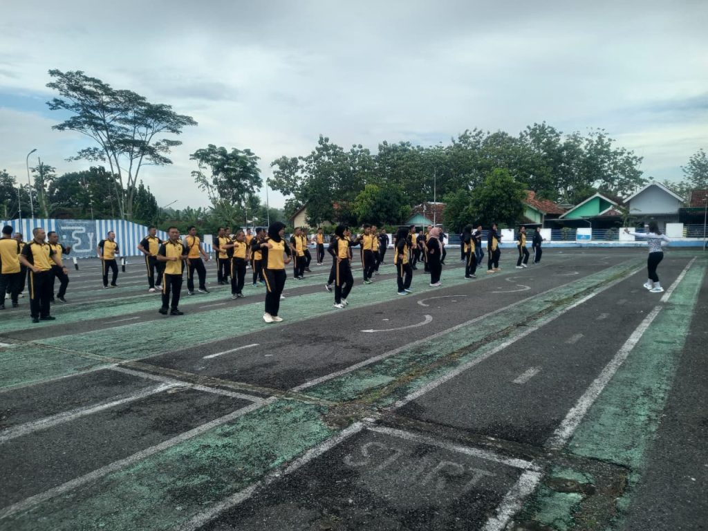 Program “Polisi Menyapa”: Satlantas Polres Blora Bangun Semangat Sehat dan Pelayanan Humanis