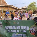 Anggota DPR RI Daerah Pemilihan Jawa Tengah III (Pati, Rembang, Grobogan, dan Blora) Eva Monalisa mendorong penyaluran bantuan 200 tangki air bersih ke 14 kecamatan di Kabupaten Blora, Jawa Tengah, sebagai respons terhadap krisis air akibat musim kemarau berkepanjangan.