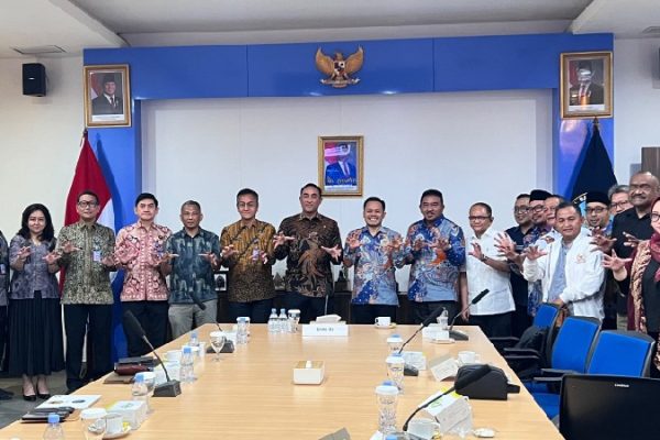 Asosiasi DPRD Kabupaten Seluruh Indonesia (ADKASI) mendorong perluasan Badan Narkotika Nasional Kabupaten/Kota (BNNK) hingga menjangkau 415 kabupaten di Indonesia